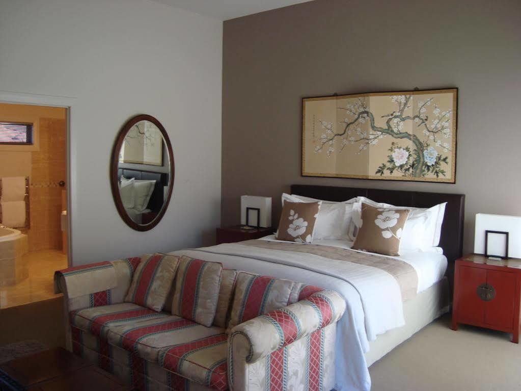 Mt Rosa Lodge Boutique Vineyard Accommodation Ванака Экстерьер фото